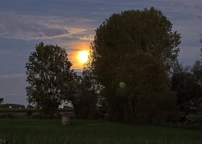 La Cle De L Insolite Chata Hudiviller