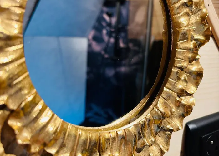 La Cle De L Insolite Деревянный коттедж *